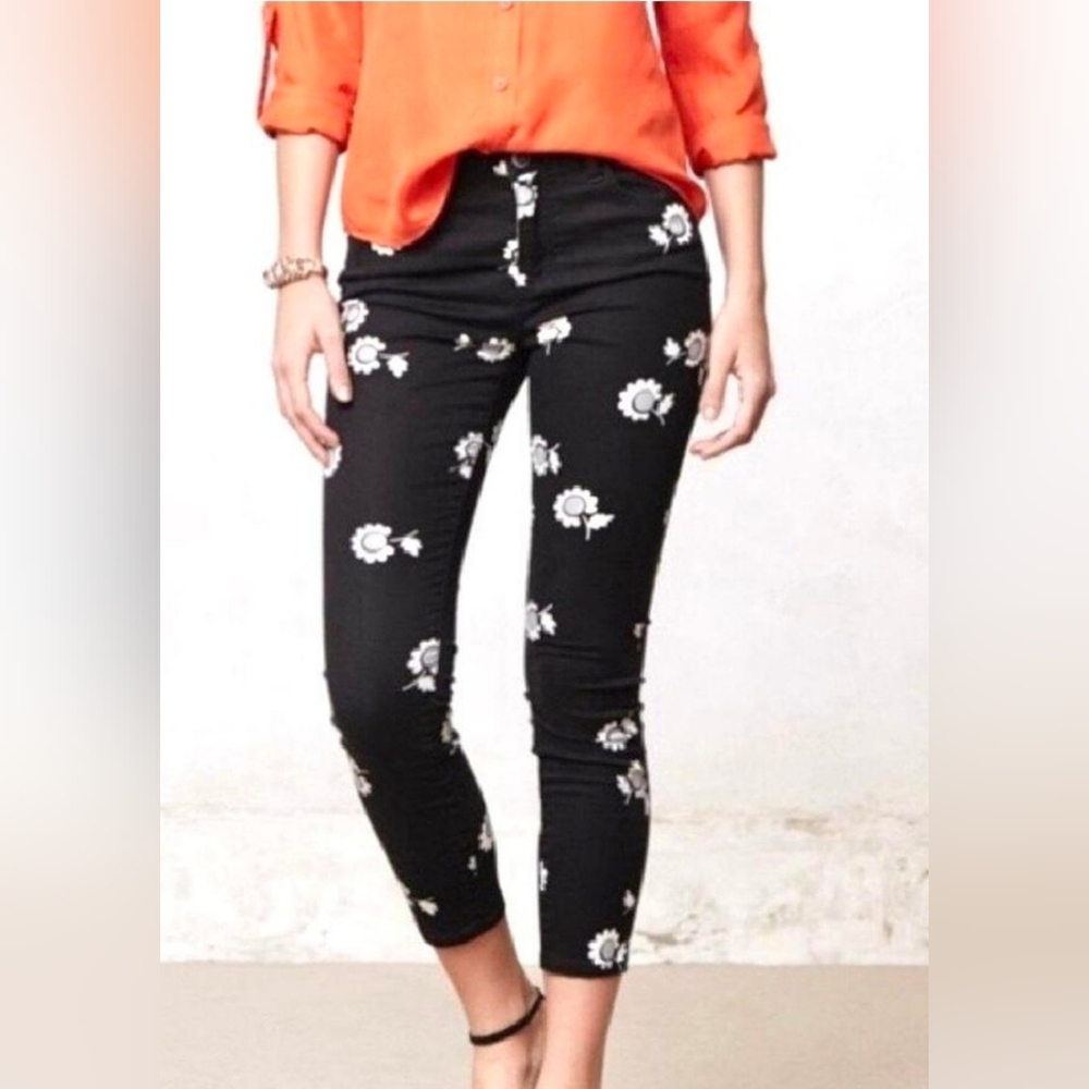 Anthropologie Pilcro & the Letterpress Black Floral Superscript Jeans, 26 EUC